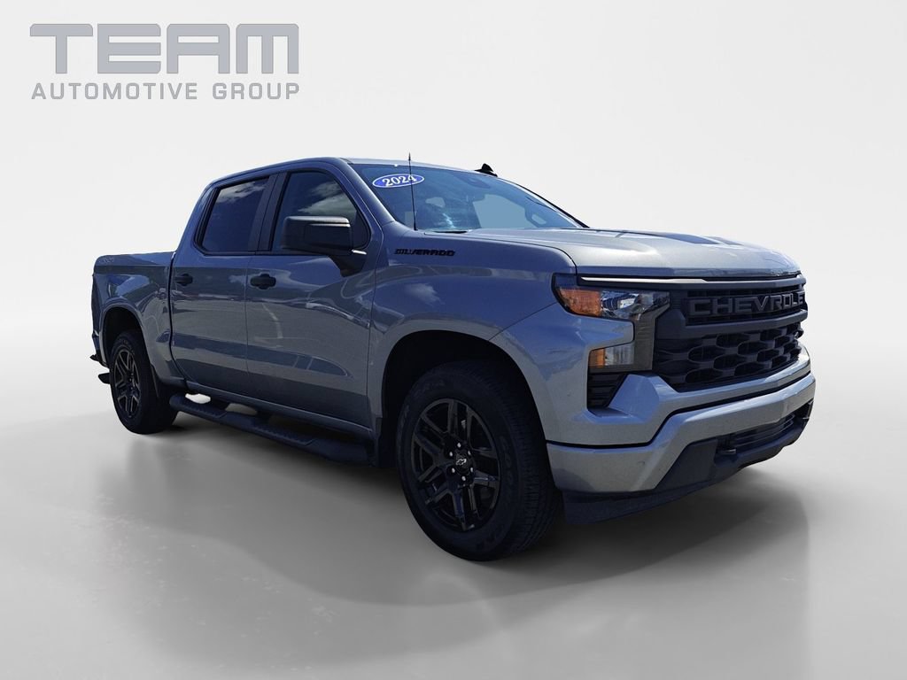 Used 2024 Chevrolet Silverado 1500 Custom w/ Rally Edition AWD/4WD image 1