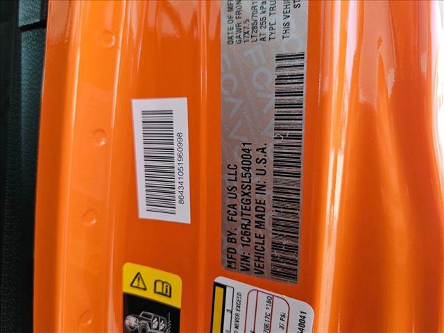 New 2025 Jeep Gladiator Mojave image 16