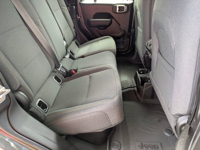 New 2026 Jeep Gladiator Sport AWD/4WD image 36