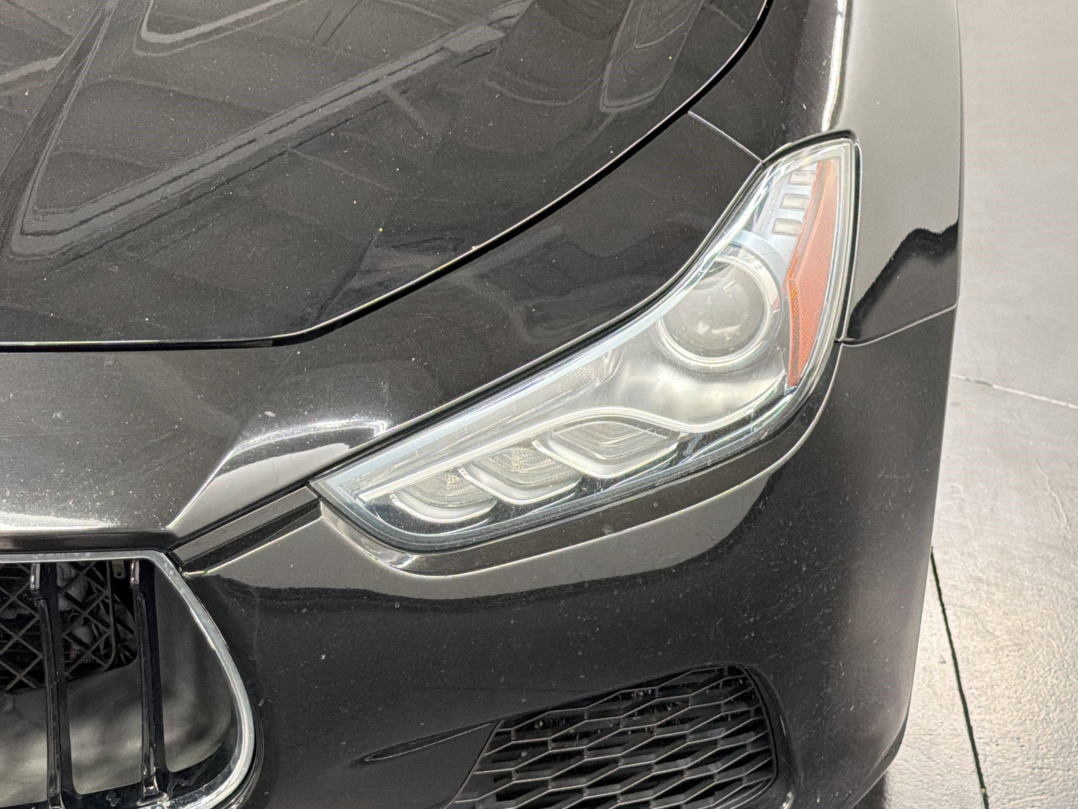 Used 2015 Maserati Ghibli image 11