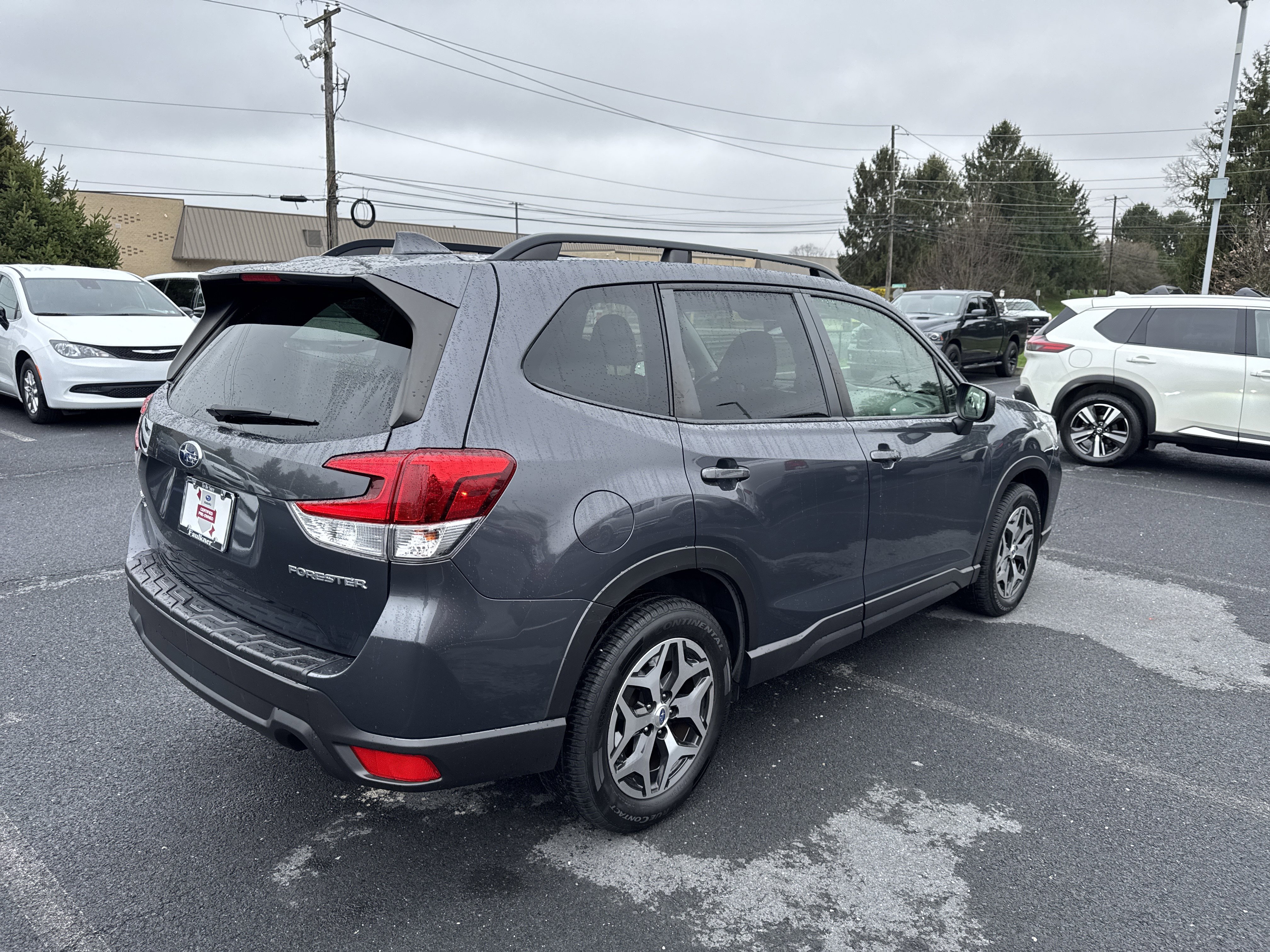 Used 2020 Subaru Forester Premium image 32