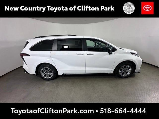 Certified 2023 Toyota Sienna XSE w/ XSE Plus Package AWD/4WD image 2