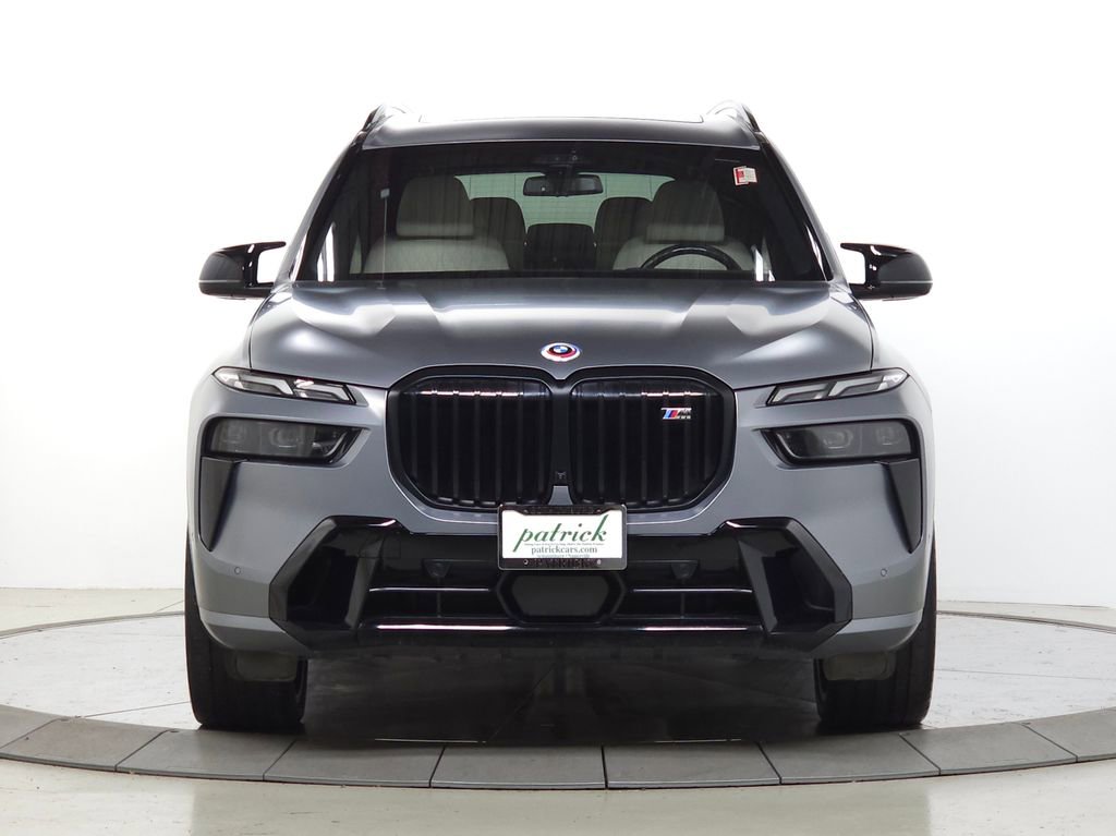 Used 2023 BMW X7 M60i w/ Executive Package AWD/4WD video 2