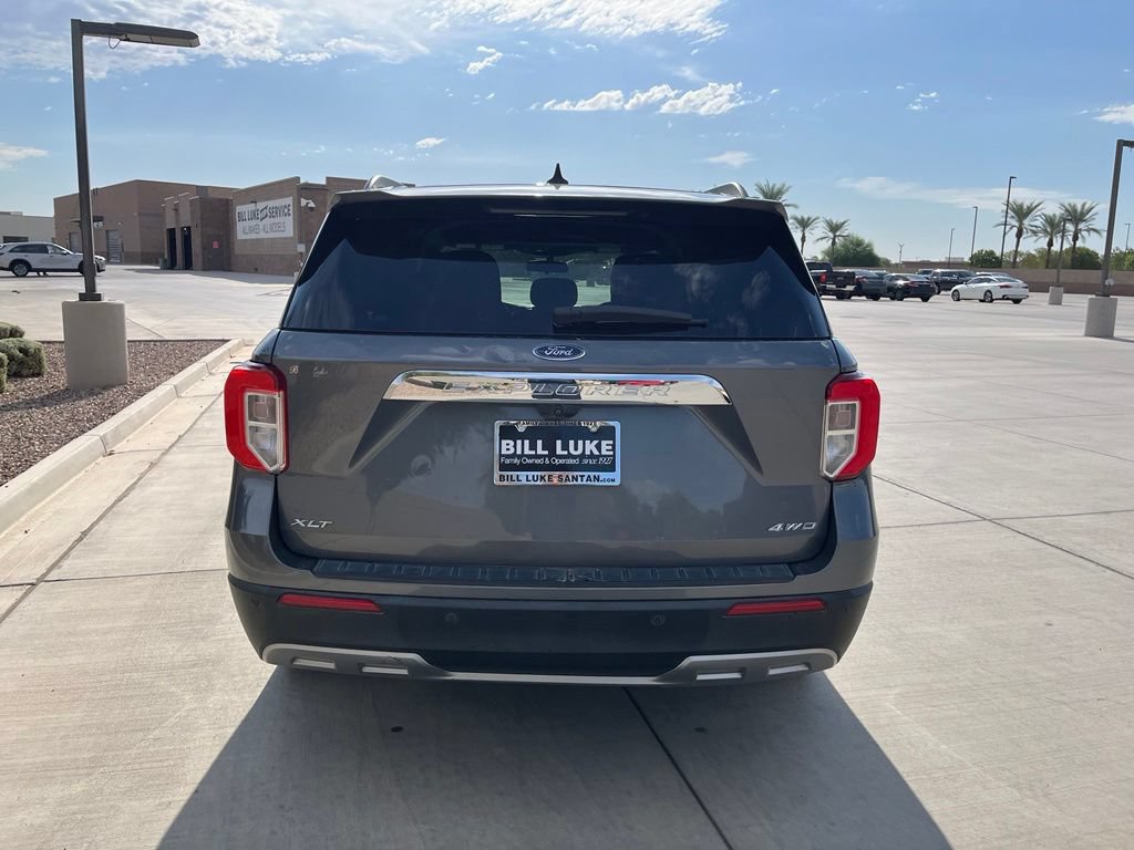 Used 2023 Ford Explorer XLT w/ Equipment Group 202A AWD/4WD image 7