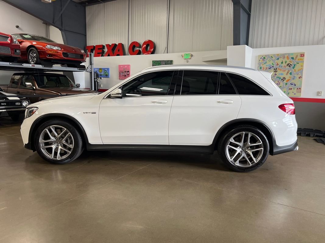 Used 2018 Mercedes-Benz GLC 63 AMG 4MATIC image 26