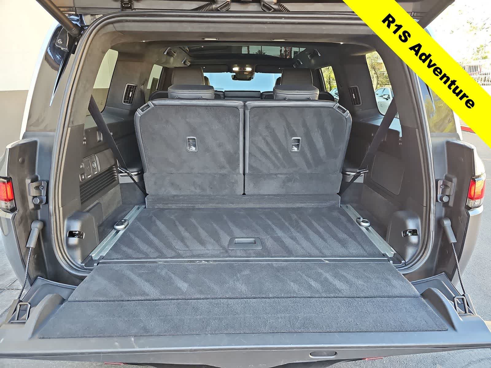 Used 2024 Rivian R1S Adventure AWD/4WD image 23