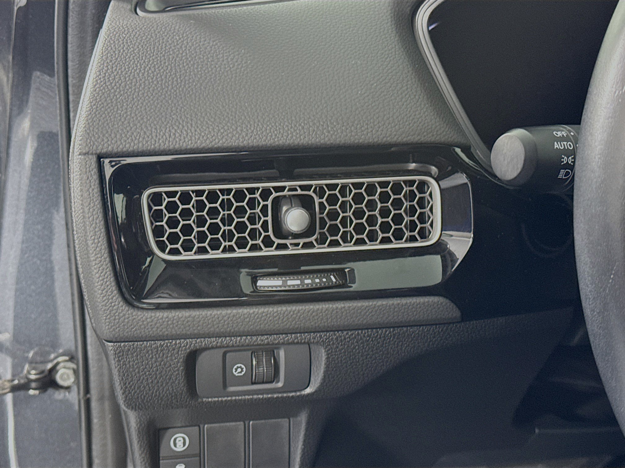 Certified 2024 Honda Civic Sport image 10