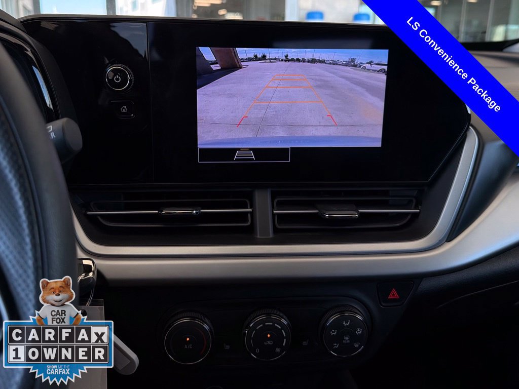 Used 2024 Chevrolet Trax LS w/ LS Convenience Package FWD image 8