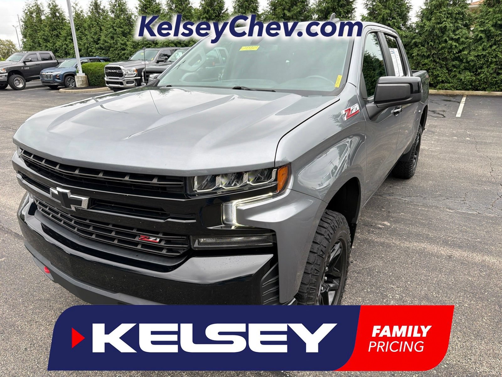 Used 2021 Chevrolet Silverado 1500 LT Trail Boss w/ Convenience Package II AWD/4WD image 1