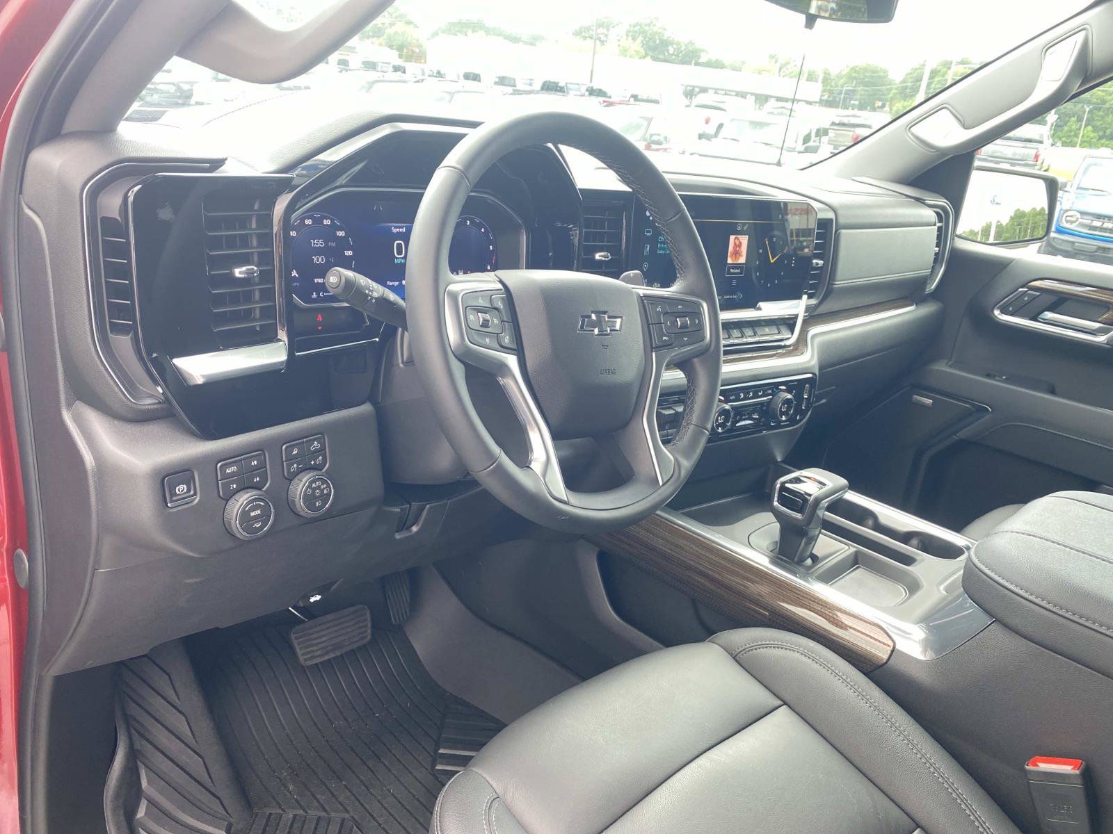 Used 2026 Chevrolet Silverado 1500 RST w/ RST All Star Premium Package AWD/4WD image 20
