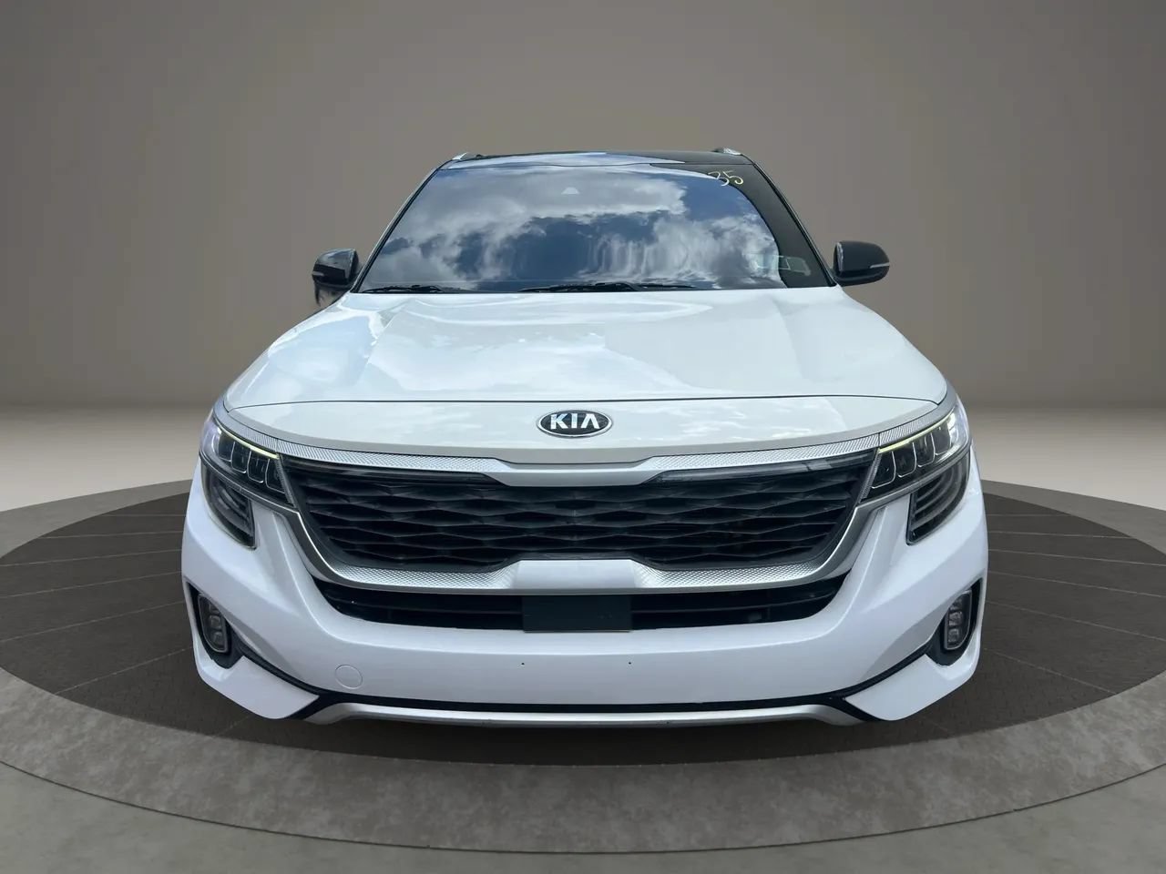 Used 2021 Kia Seltos SX AWD/4WD image 2
