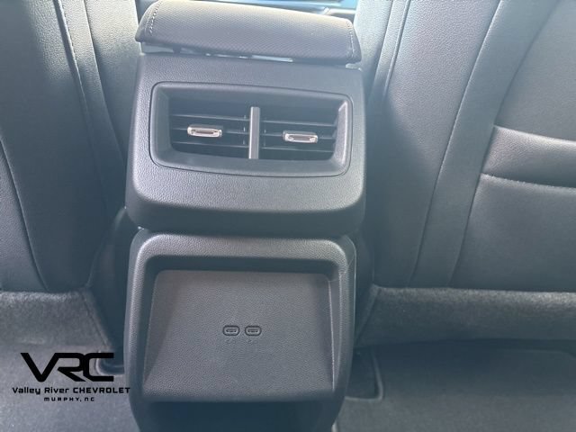 New 2026 Chevrolet Equinox EV LT FWD image 17