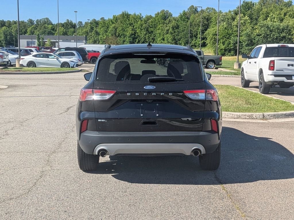 Used 2021 Ford Escape SEL w/ Technology Package FWD image 4