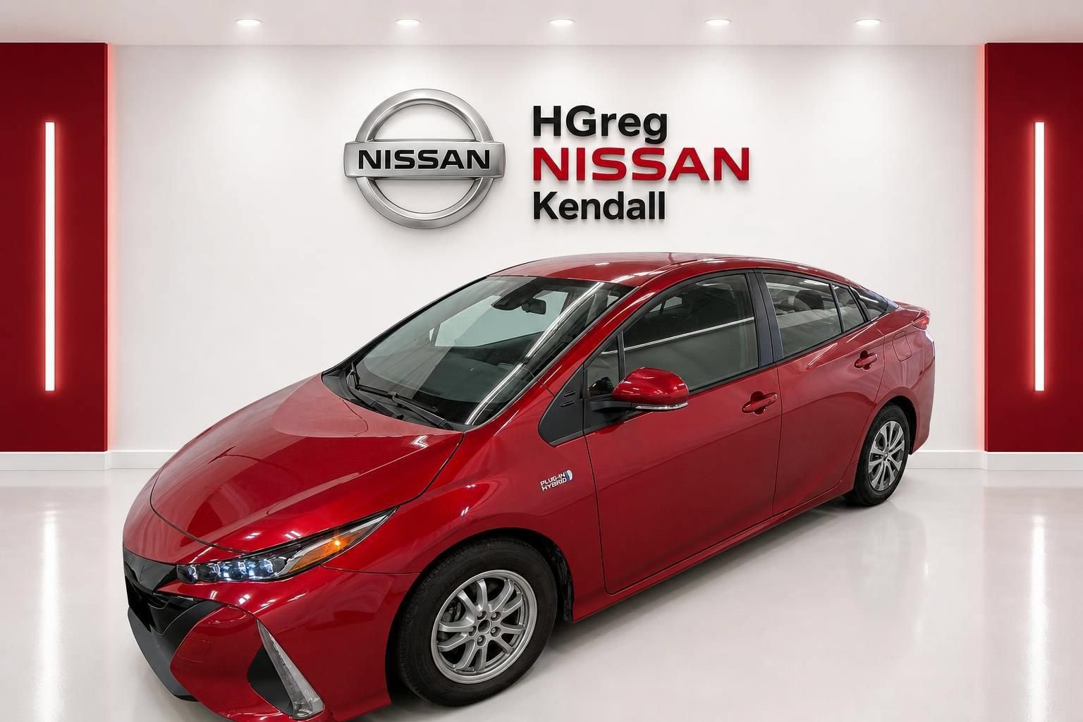 Used 2022 Toyota Prius Prime LE FWD image 3