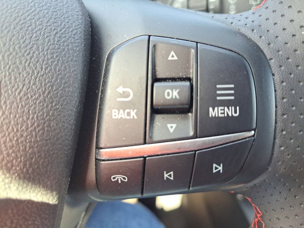 Used 2024 Ford Escape ST-Line w/ Tech Pack #1 image 32