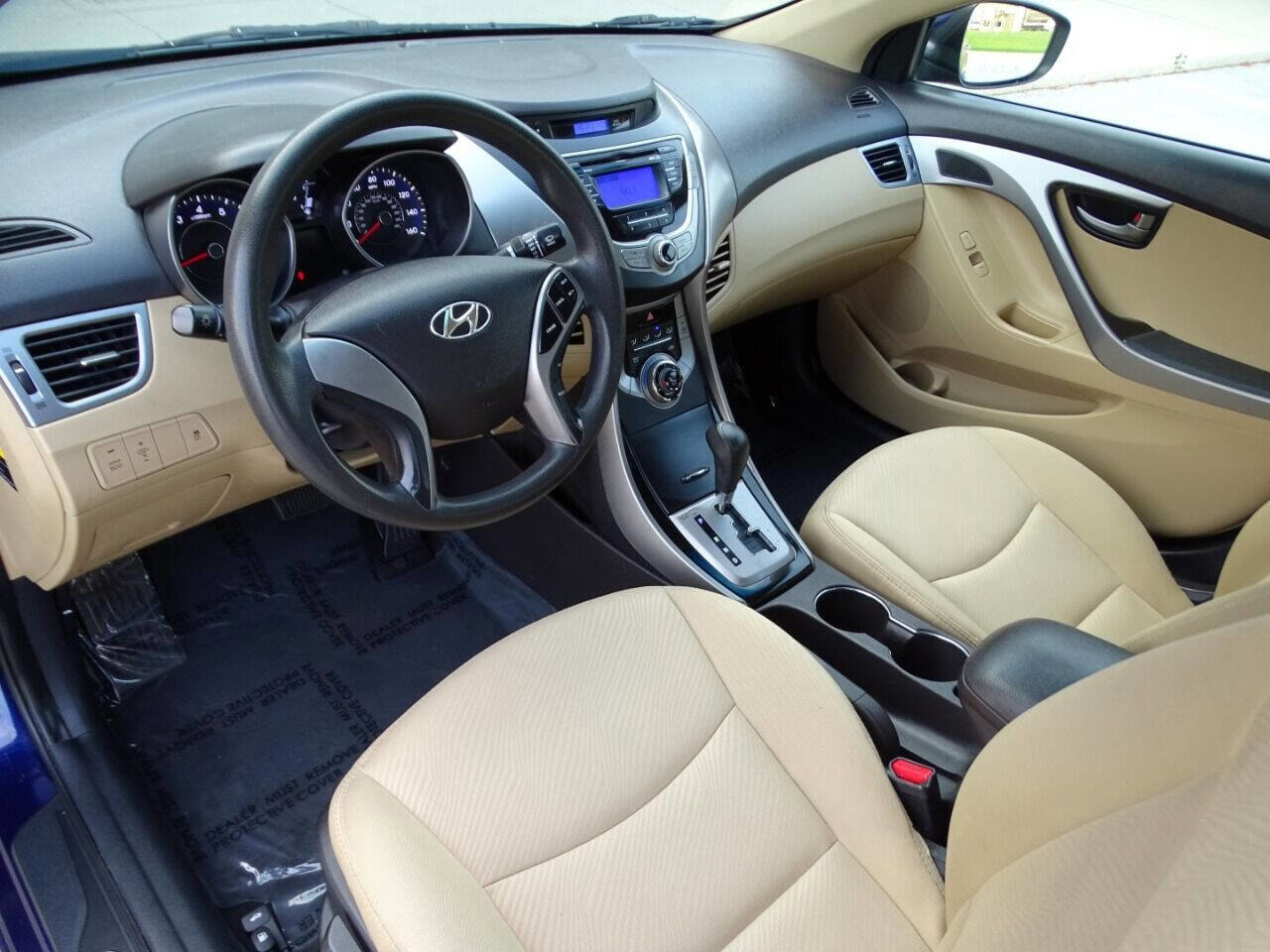 Used 2013 Hyundai Elantra GLS FWD image 40
