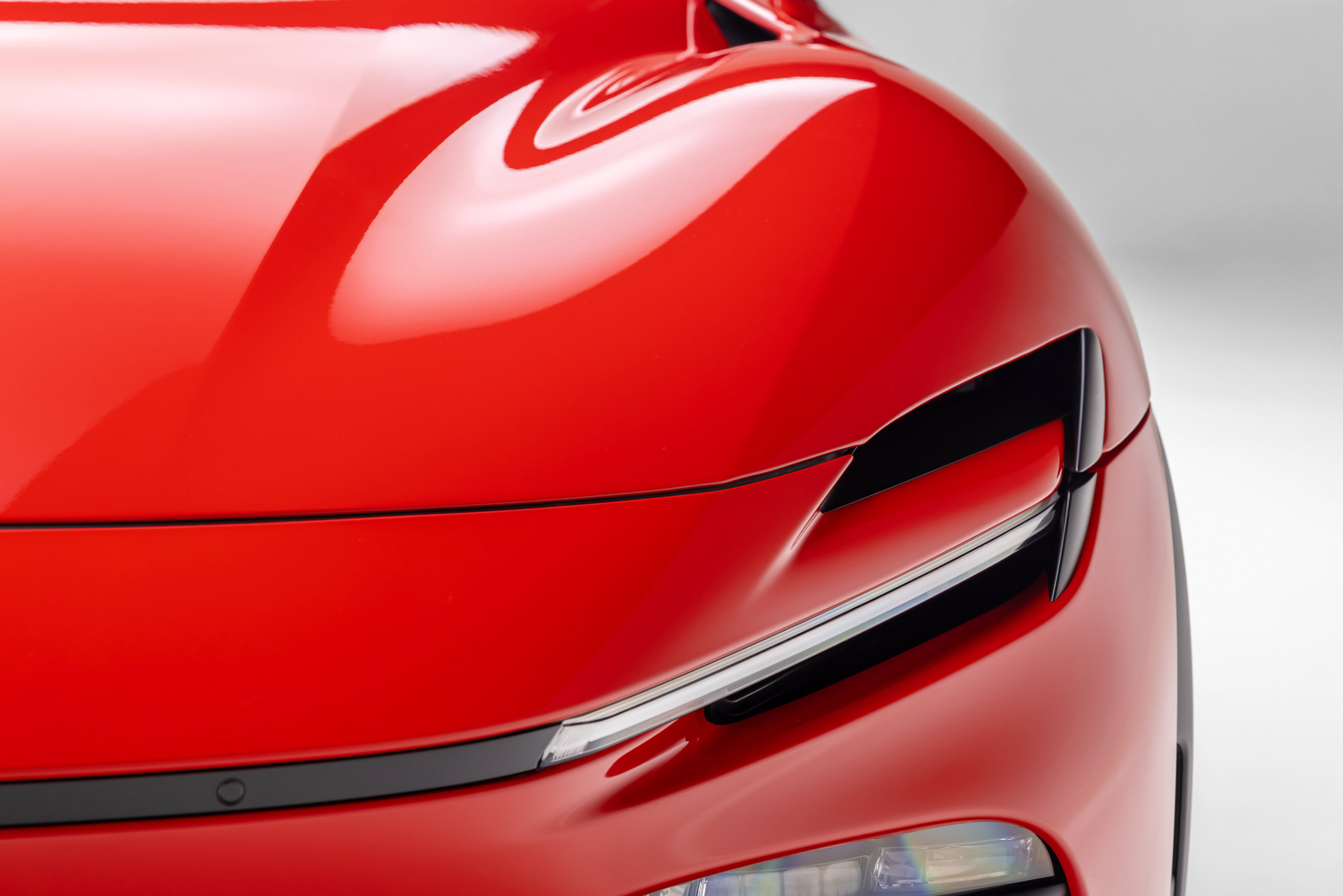 Certified 2026 Ferrari Purosangue AWD/4WD image 32