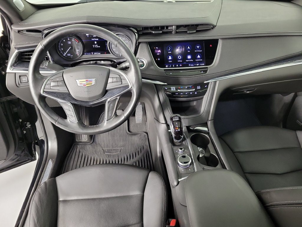 Used 2023 Cadillac XT5 Premium Luxury w/ Technology Package FWD image 16