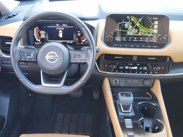 Used 2021 Nissan Rogue Platinum FWD image 21