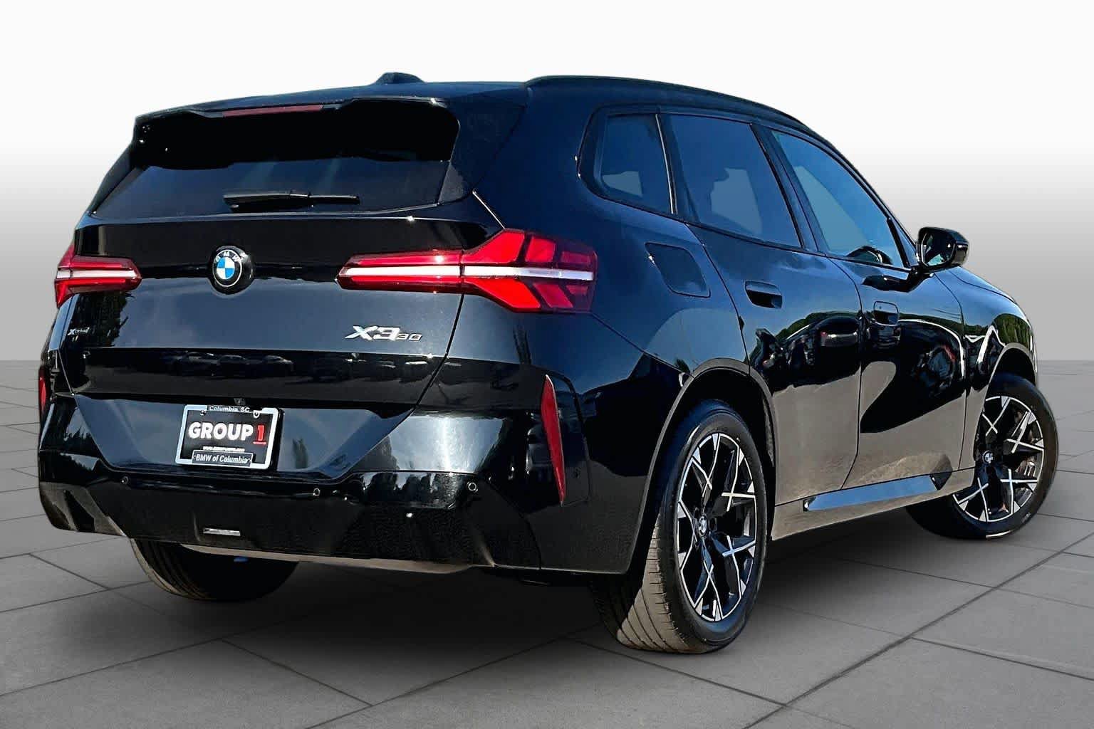 Used 2025 BMW X3 xDrive30i AWD/4WD image 12