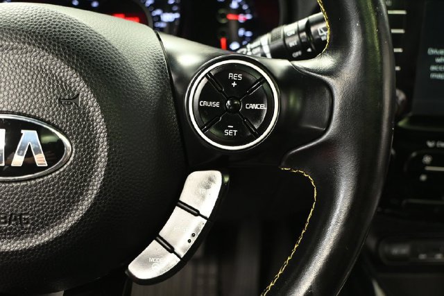 Used 2014 Kia Soul + w/ Primo Package FWD image 22