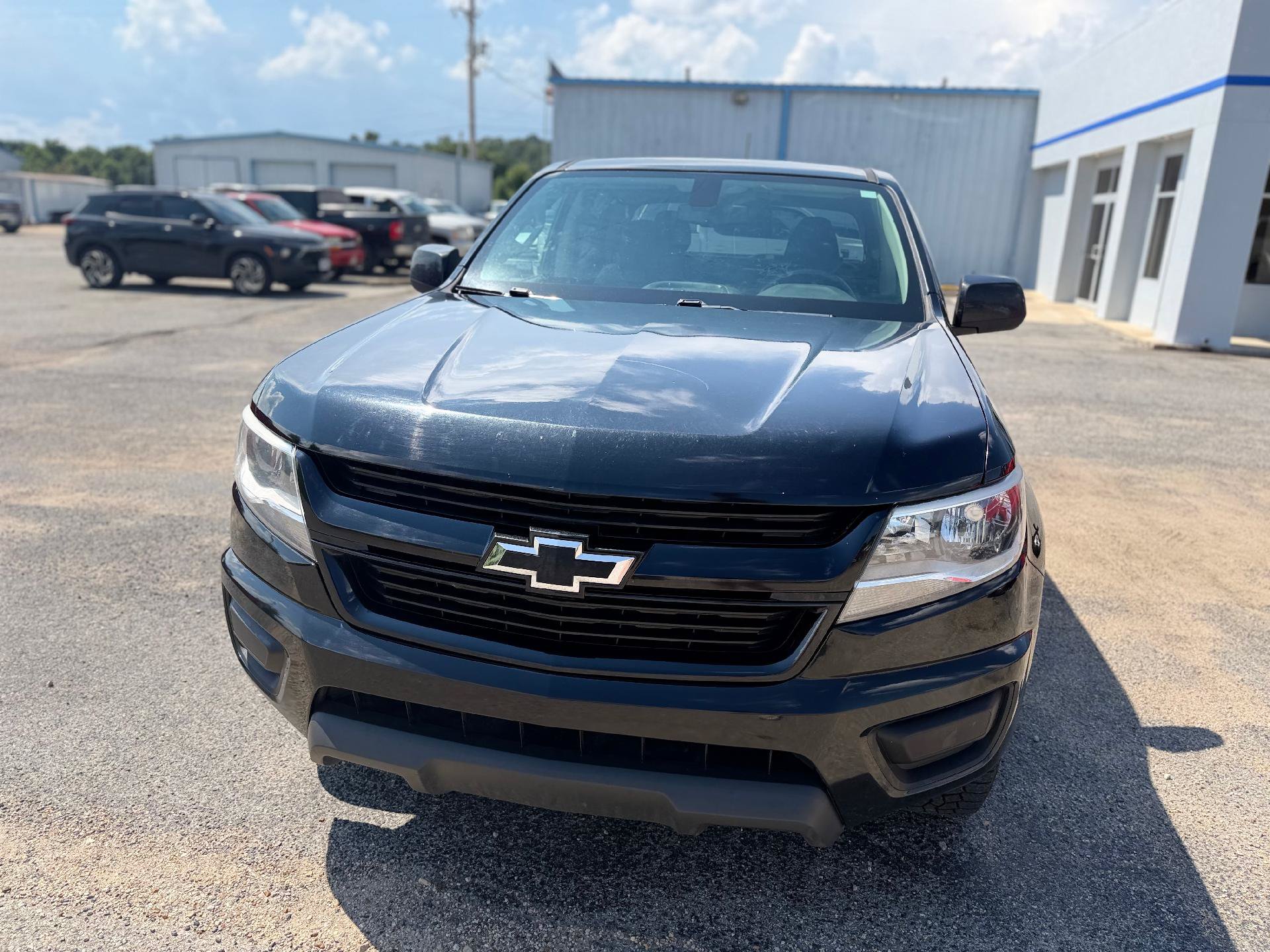 Used 2016 Chevrolet Colorado LT w/ Midnight Edition AWD/4WD image 8
