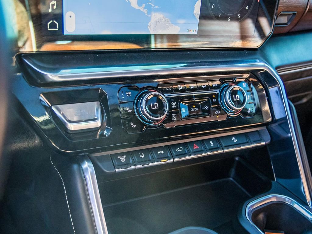 Used 2024 GMC Sierra 2500 Denali Ultimate image 37