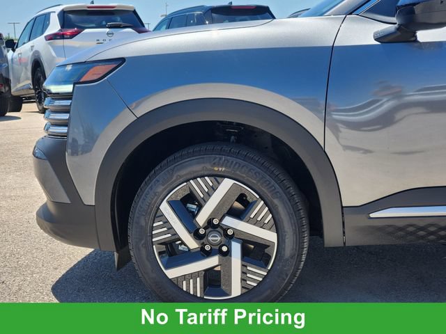 New 2026 Nissan Kicks SV w/ Cold Weather Package FWD image 7