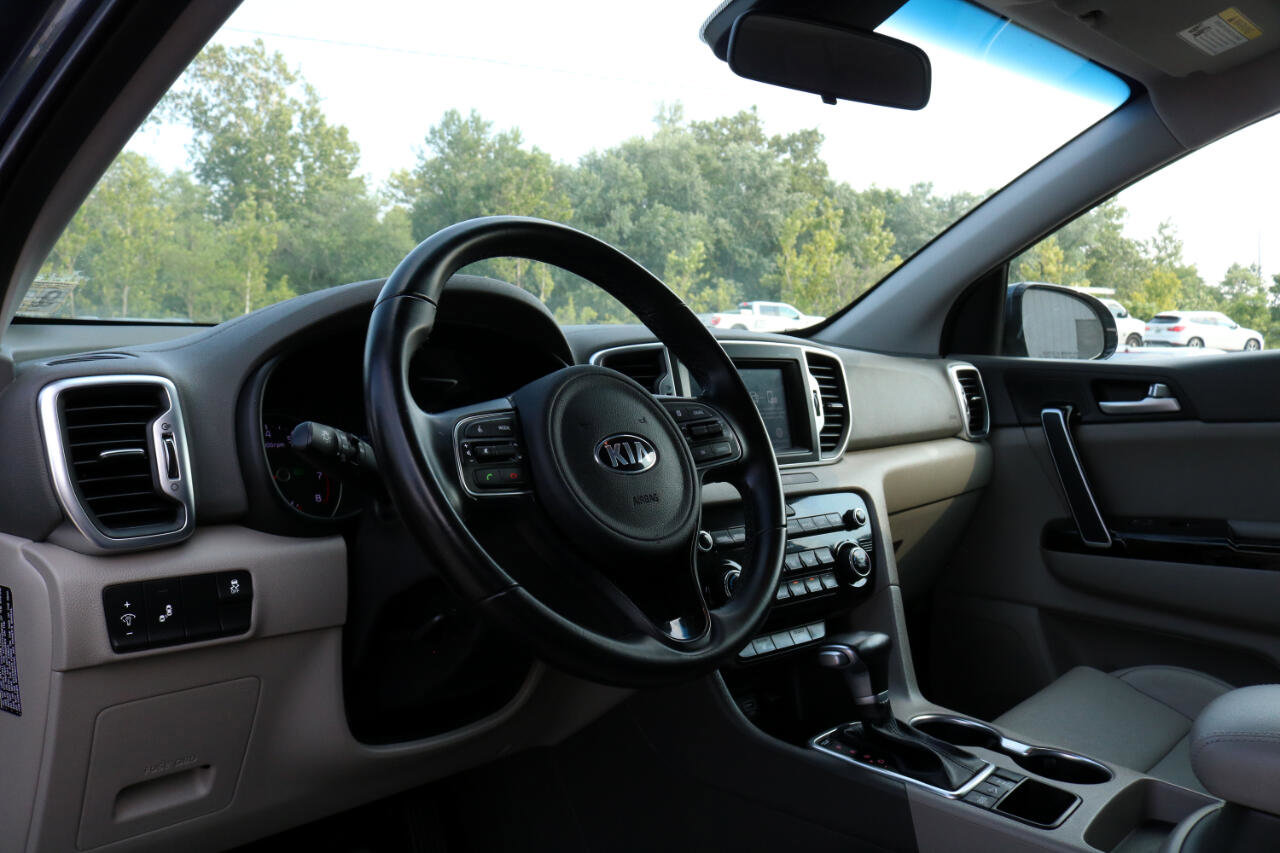 Used 2018 Kia Sportage EX image 20