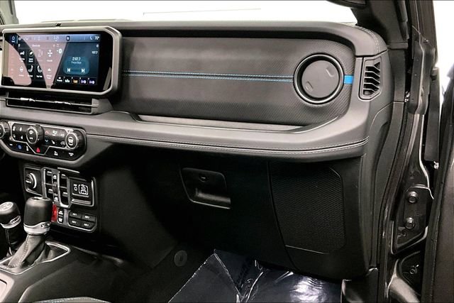 Used 2025 Jeep Wrangler Unlimited Rubicon 4xe w/ Convenience Group image 20