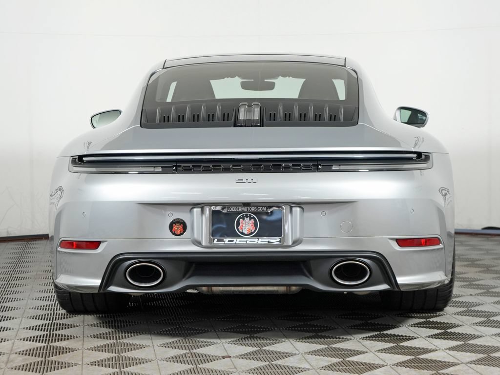 Certified 2025 Porsche 911 Carrera T RWD image 6