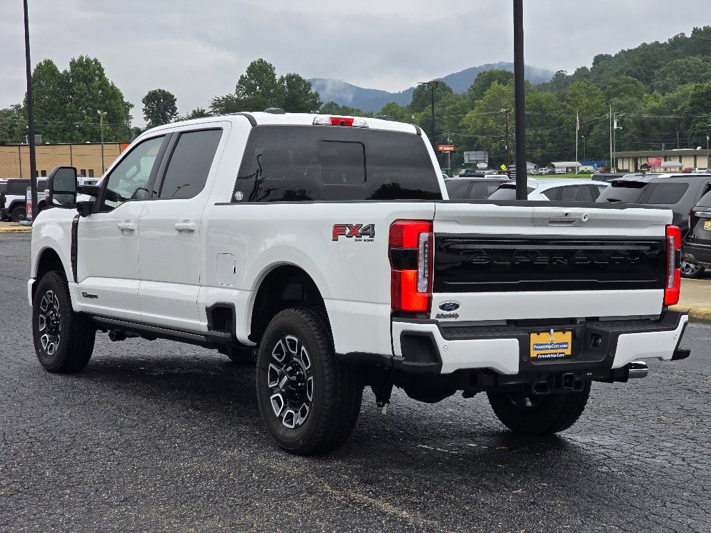 New 2025 Ford F250 Platinum w/ FX4 Off-Road Package image 19
