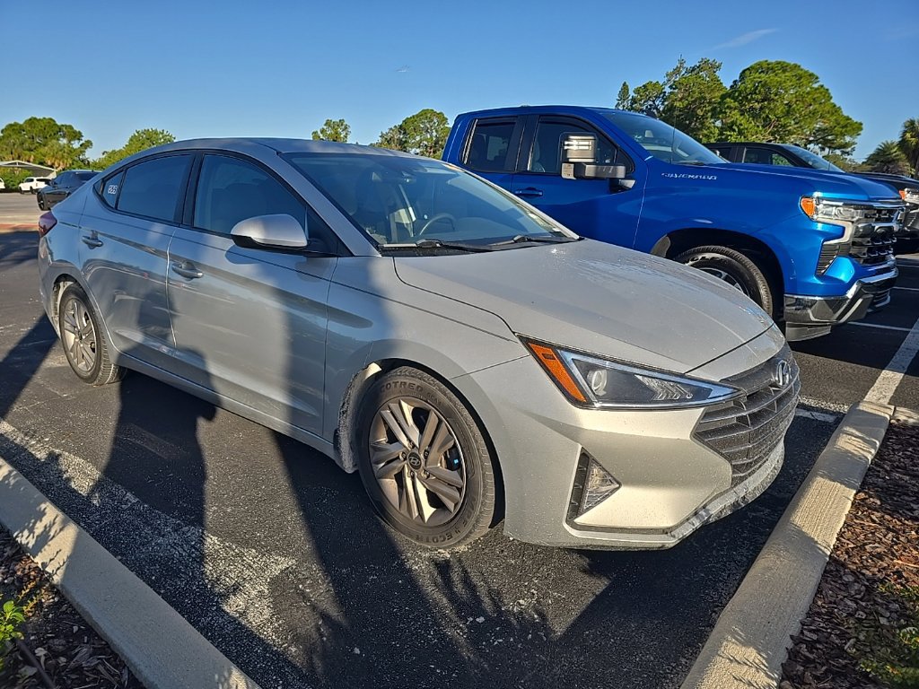 Used 2019 Hyundai Elantra SEL FWD image 3