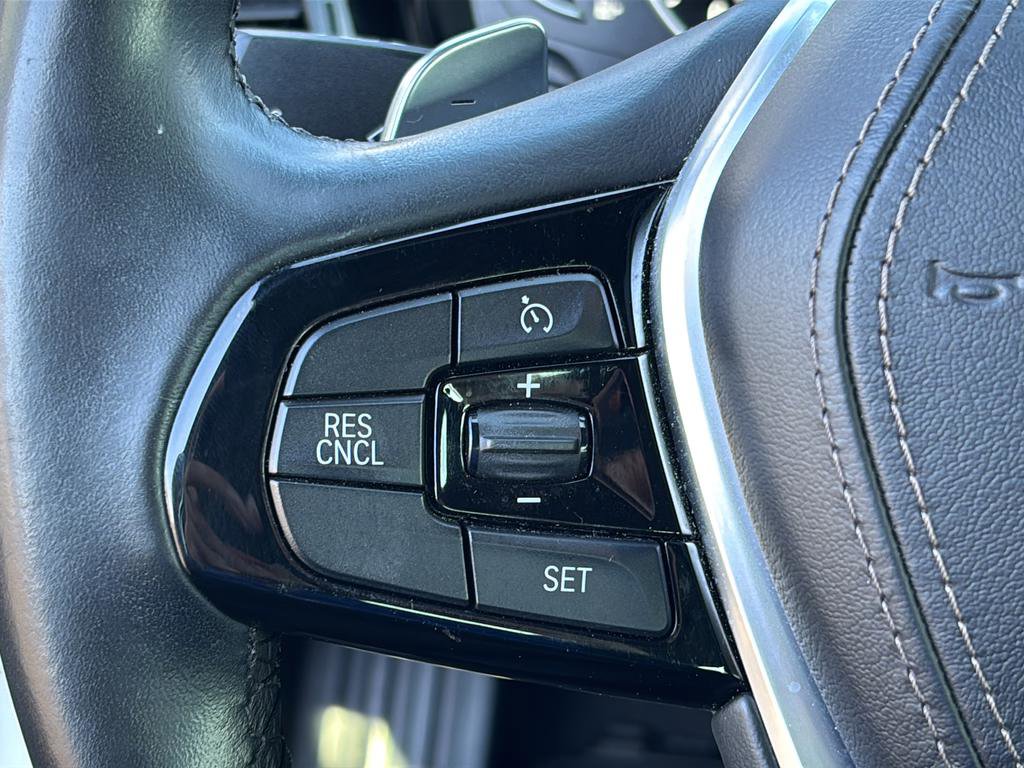 Used 2019 BMW 530i w/ Convenience Package image 27