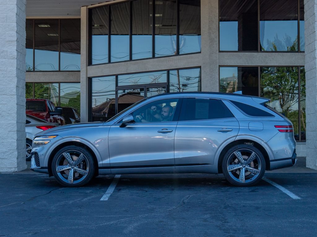 Used 2023 Genesis GV70 2.5T w/ Sport Prestige Package AWD/4WD image 5