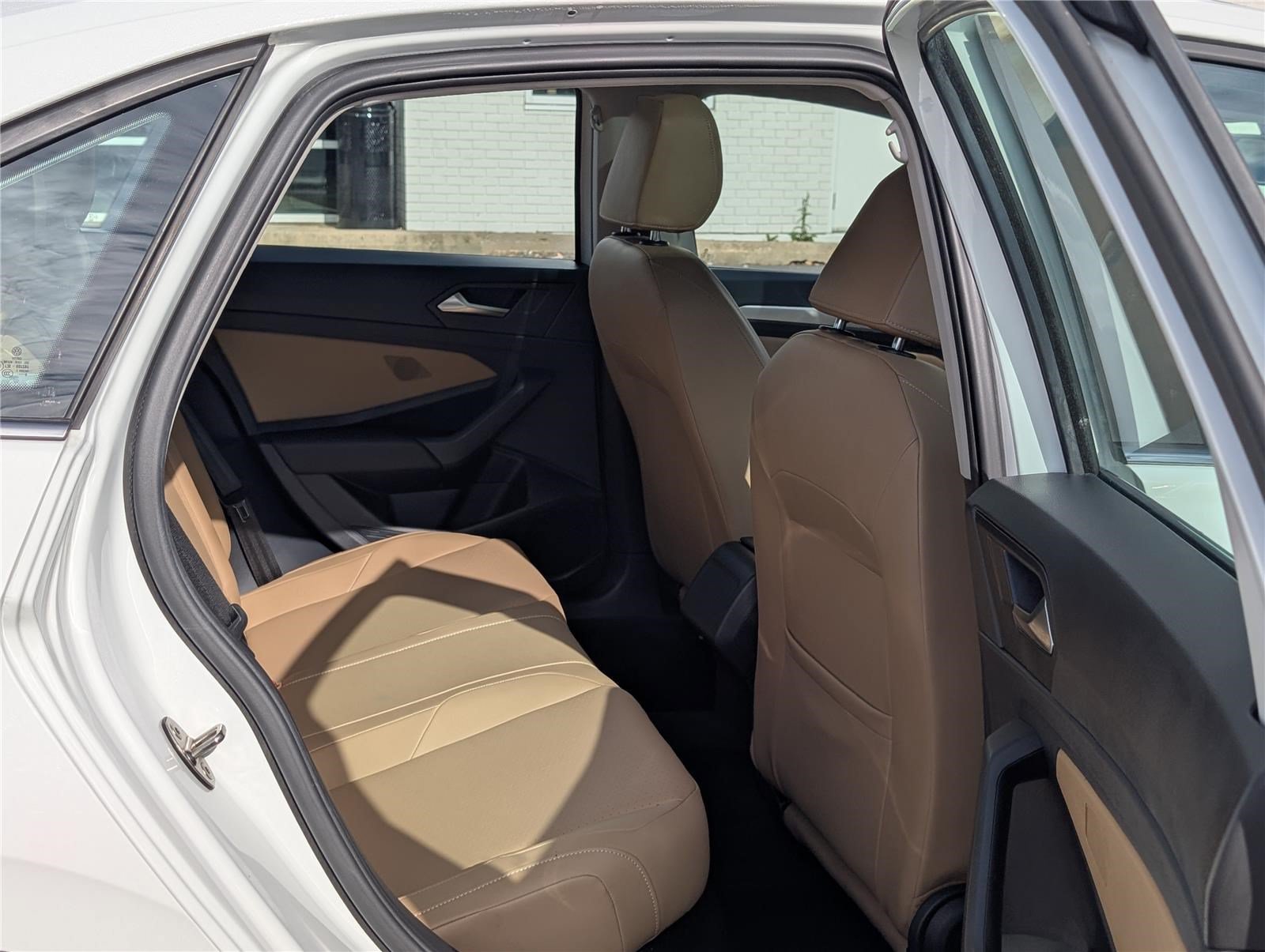 Used 2020 Volkswagen Jetta SE FWD image 11
