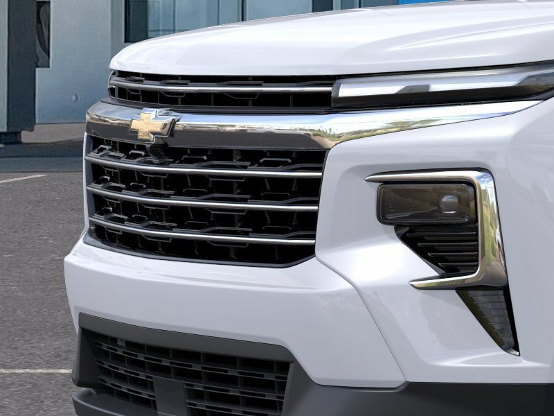 New 2027 Chevrolet Traverse LT FWD image 13