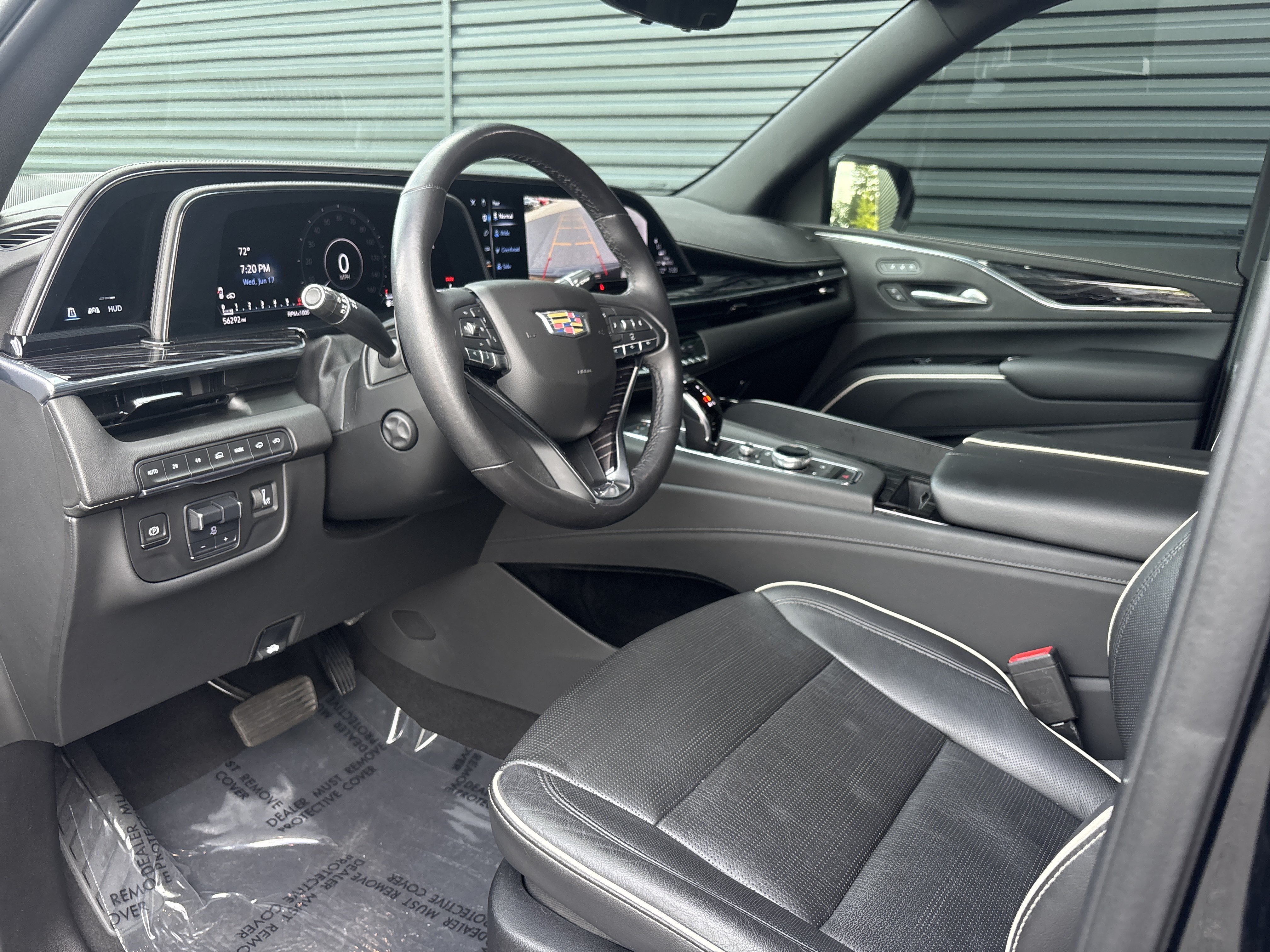 Used 2021 Cadillac Escalade ESV Sport w/ Driver Assist Tech Package AWD/4WD image 10