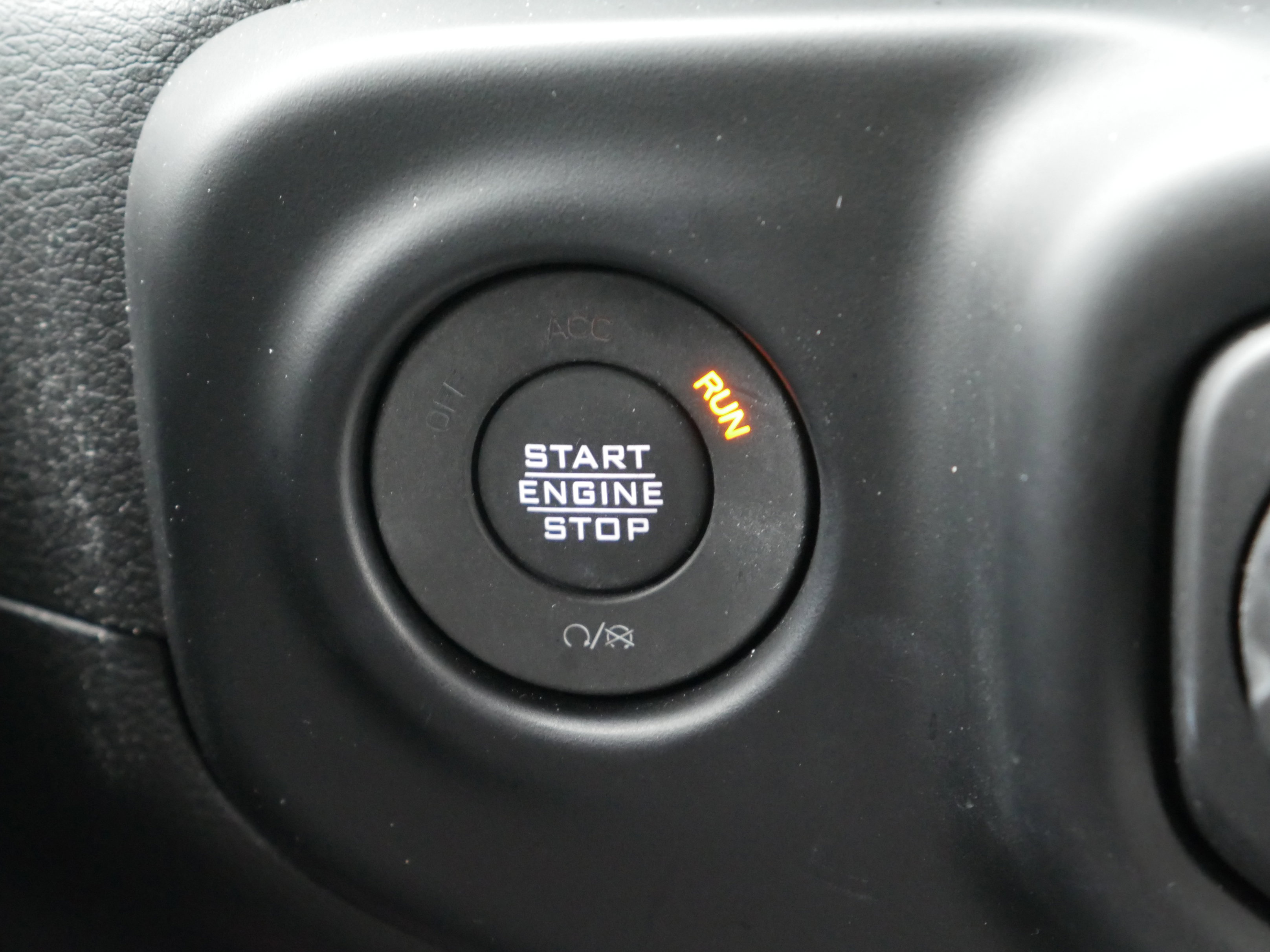 Used 2023 Jeep Gladiator Mojave w/ LED Lighting Group image 8