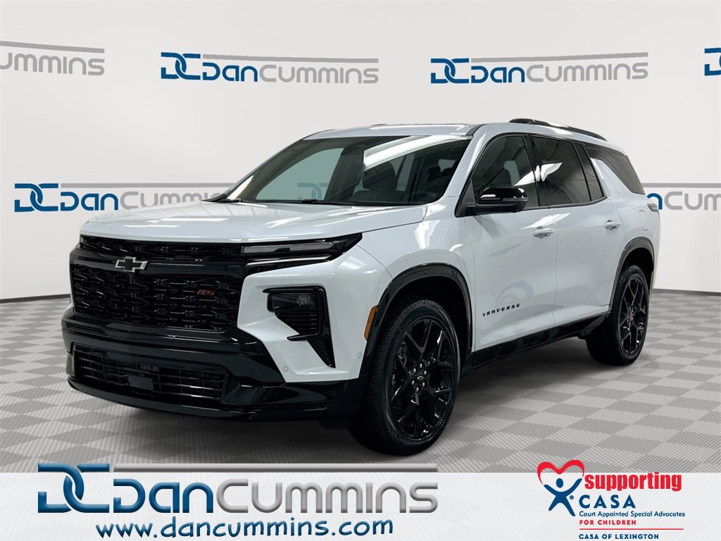New 2026 Chevrolet Traverse RS w/ LPO, Floor Liner Package image 1