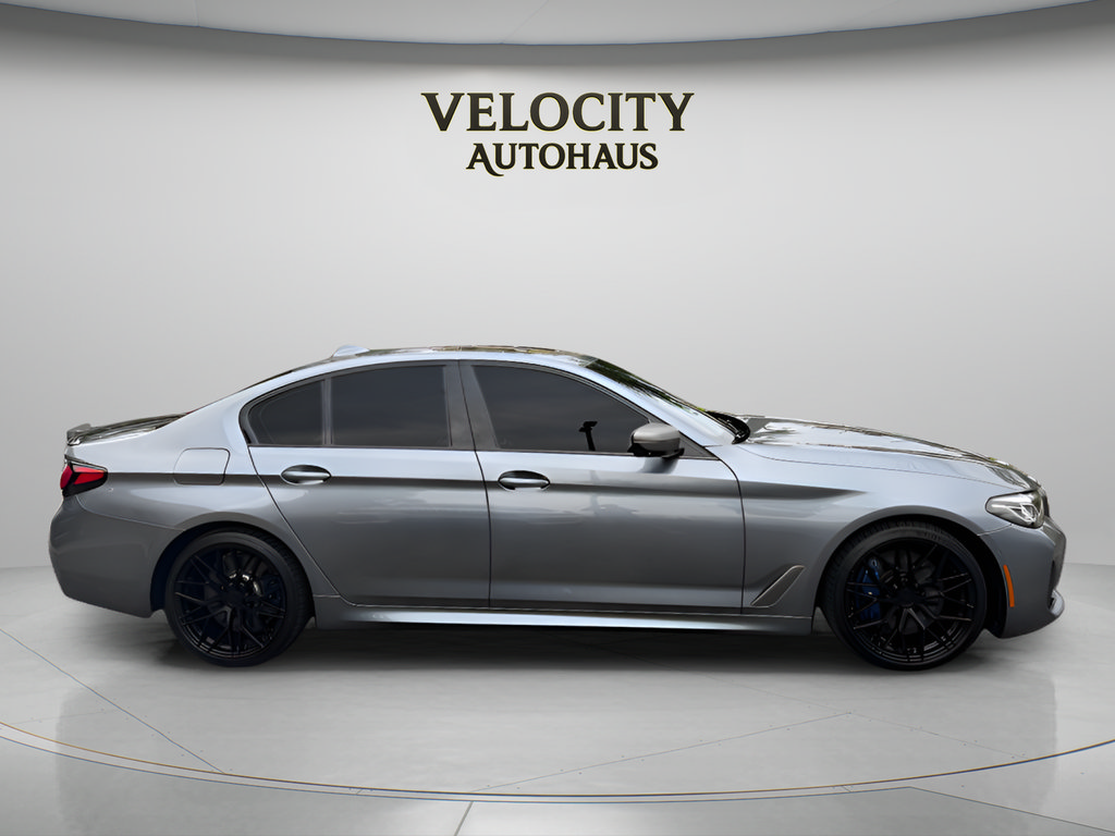 Used 2021 BMW M550i xDrive w/ Parking Assistance Package AWD/4WD image 7