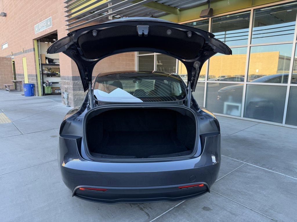 Used 2024 Tesla Model 3 image 39