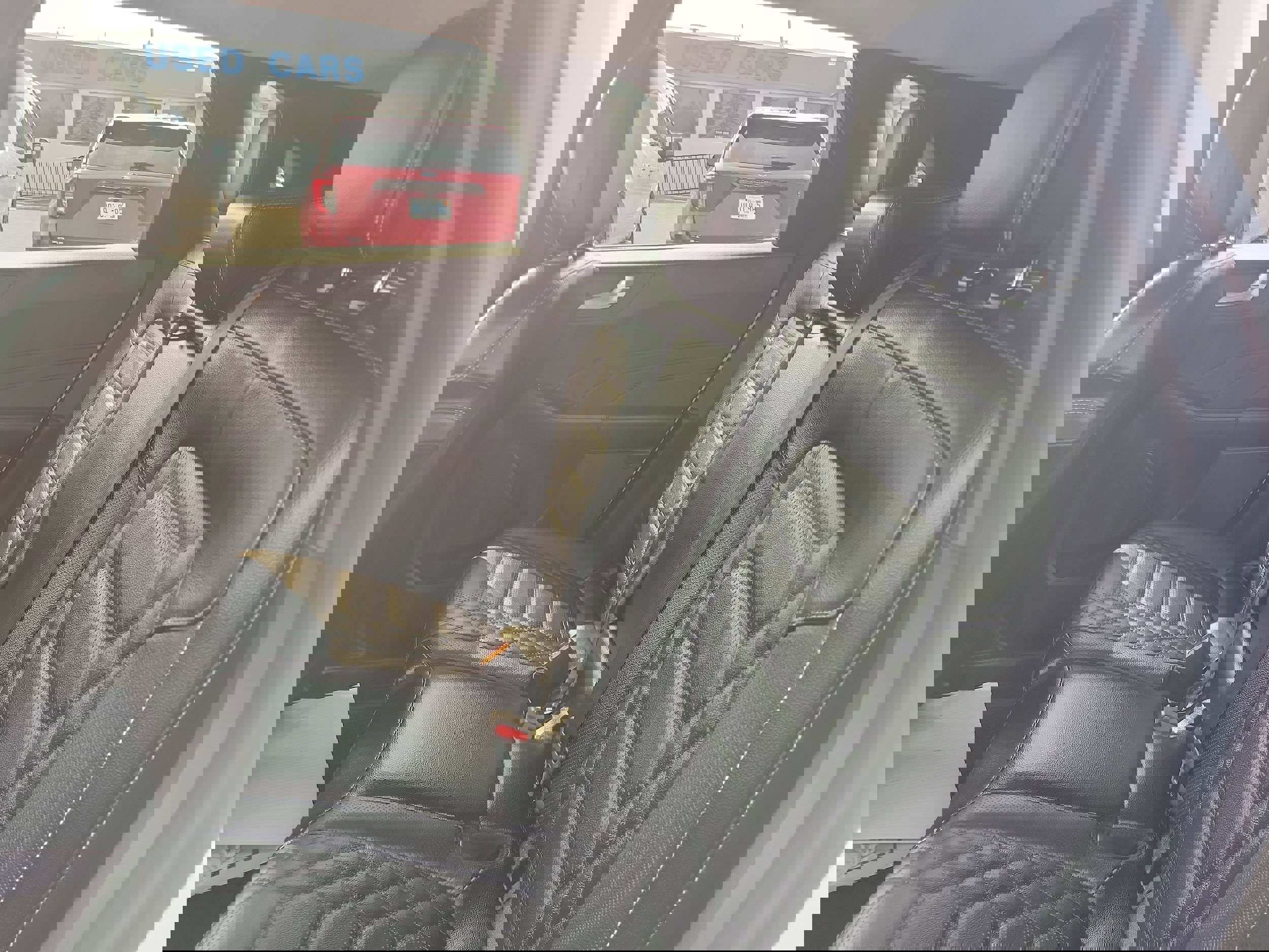 Used 2023 Ford Escape Platinum w/ Premium Technology Package image 11