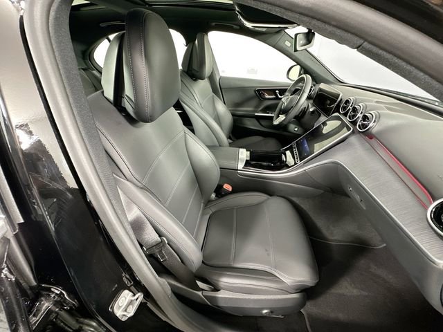 Used 2025 Mercedes-Benz C 300 4MATIC Sedan image 30
