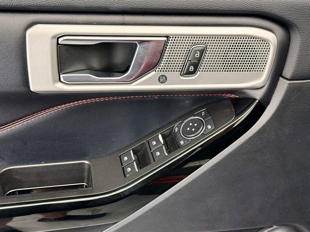 Used 2022 Ford Explorer ST-Line image 22