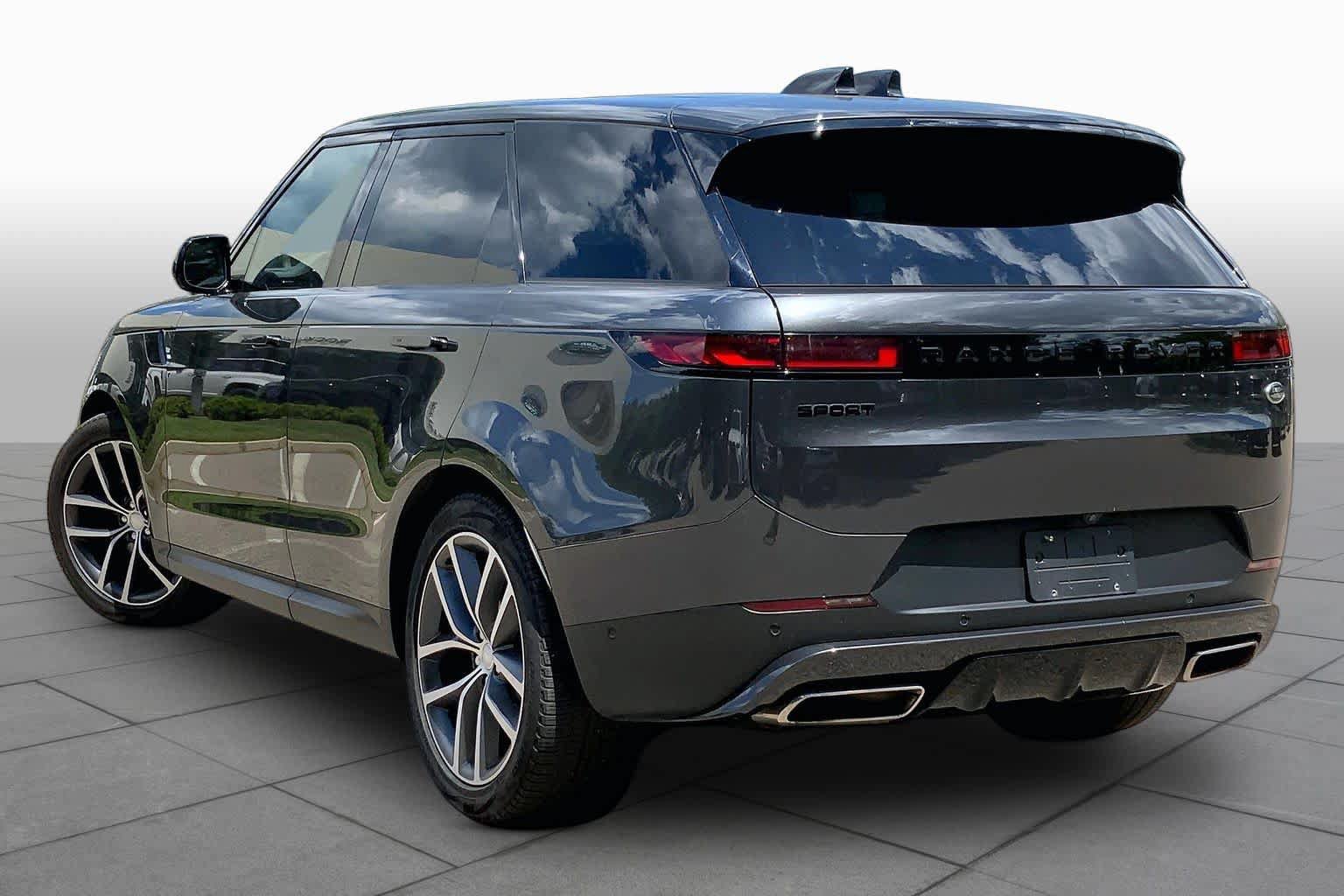 Used 2023 Land Rover Range Rover Sport SE AWD/4WD image 12