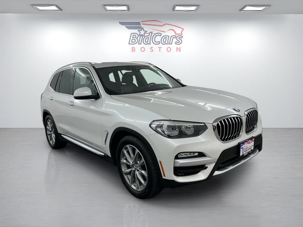 Used 2018 BMW X3 xDrive30i w/ Premium Package AWD/4WD image 3