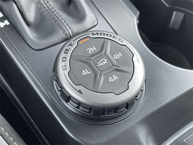 New 2025 Ford Bronco Badlands image 22