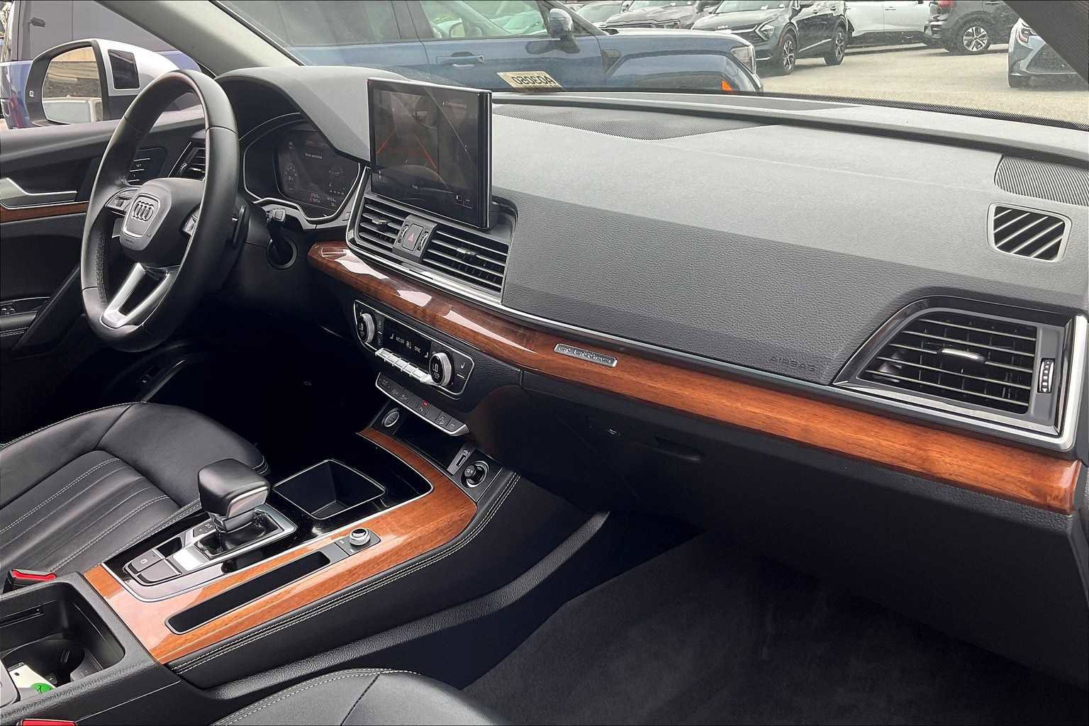 Used 2022 Audi Q5 2.0T Premium Plus w/ Premium Plus Package image 14