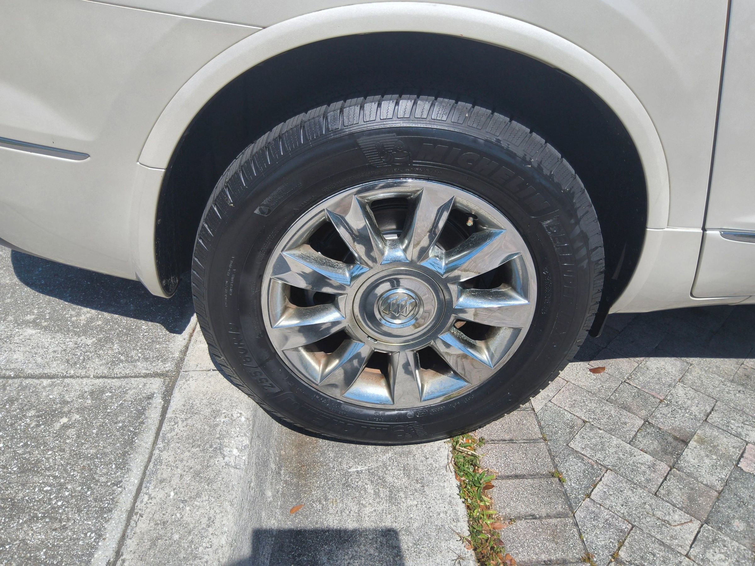 Used 2014 Buick Enclave Premium w/ Trailering Provision Package FWD image 53